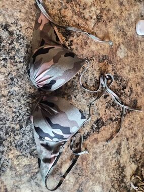 Ardene Camo Print Push-Up Bikini Top